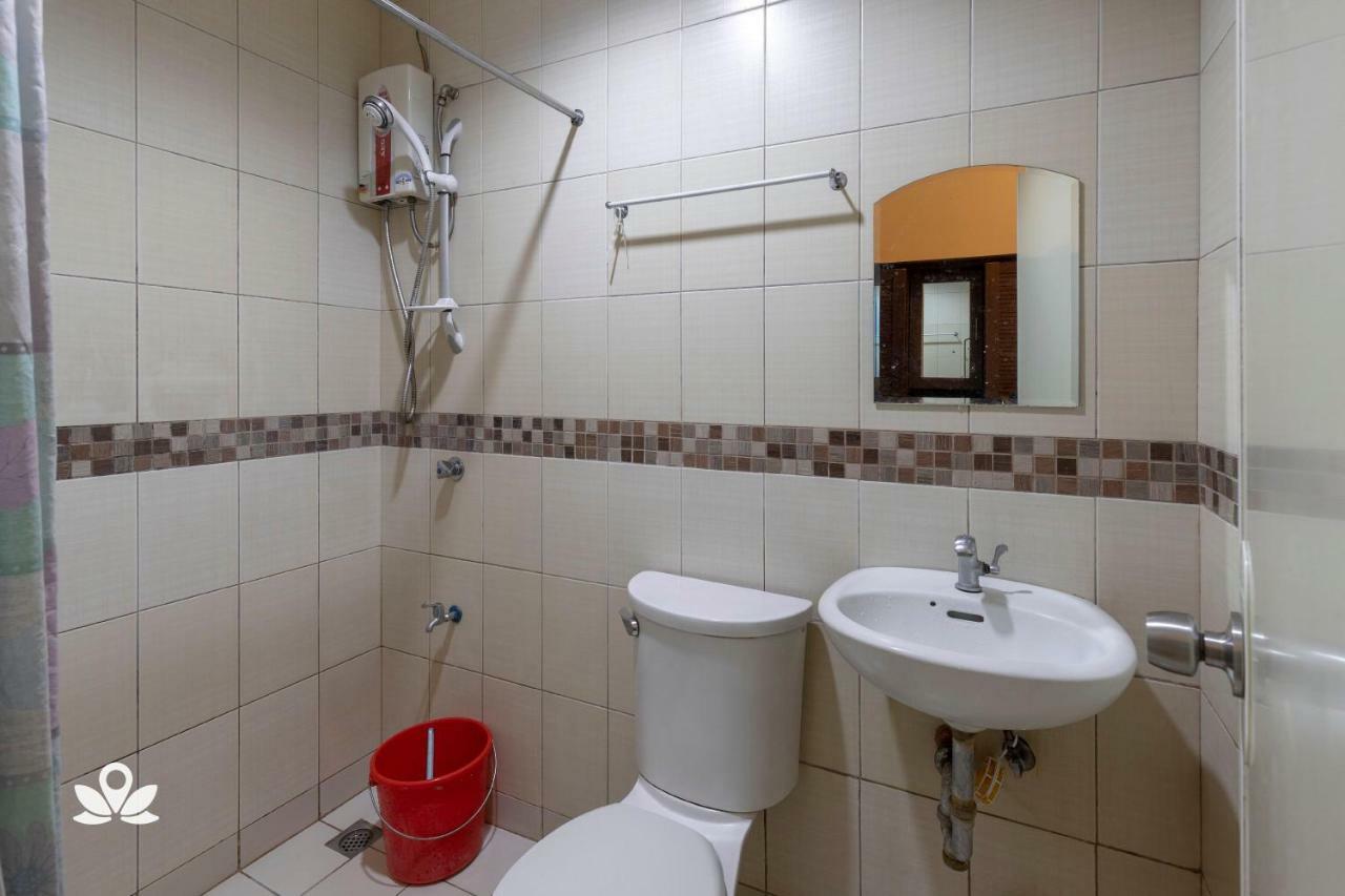 Palm Residence Davao Экстерьер фото