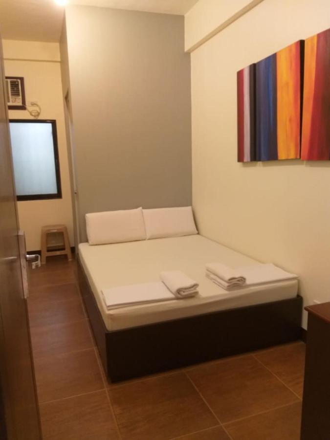 Palm Residence Davao Экстерьер фото